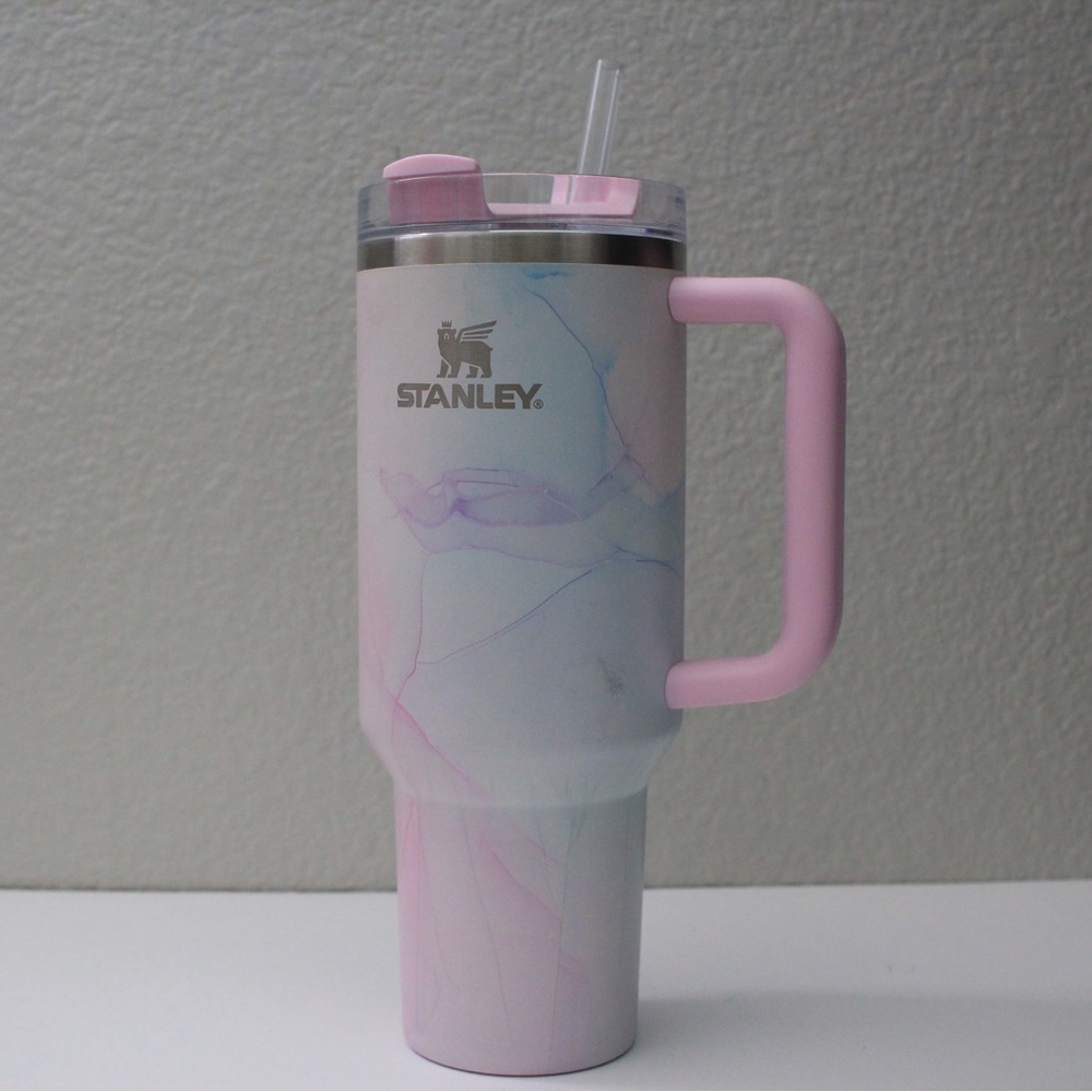Stanley 40oz Watercolor Tulle Quencher H2.0 Flowstate Tumbler with straw